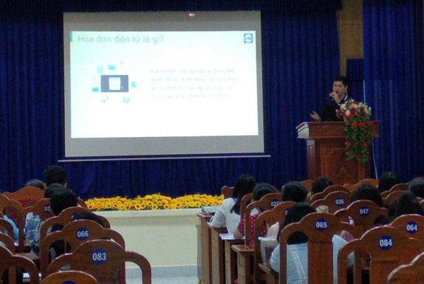 EFY Việt Nam tập huấn hóa đơn điện tử cho doanh nghiệp tại quận 5, quận 12 , huyện Nhà Bè TPHCM